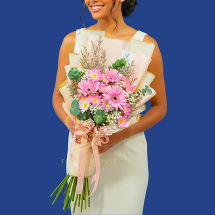 Elegant pink gerbera and chrysanthemum flower arrangement