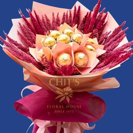 Romantic Ferrero Rocher bouquet with trigo accents