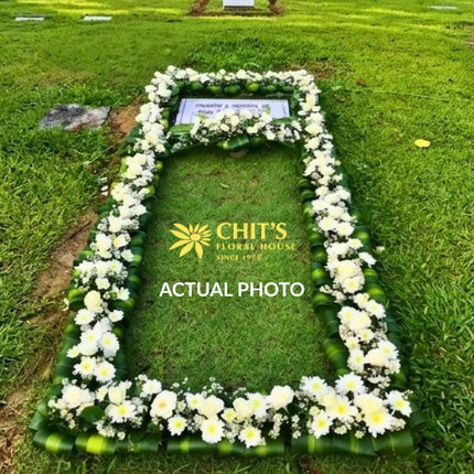 White Rose and Mum Lawn Grave Frame Set